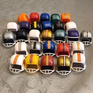28 Vintage Football Helmets (Gumball Machine)